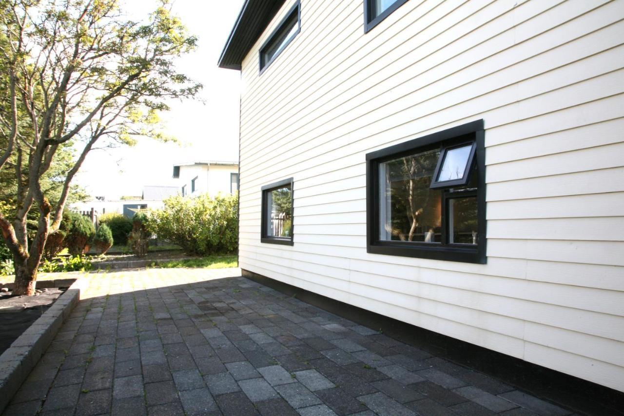 Spacious & Refurbished 1 Bedroom Apartment In Suburban Reykjavik Garthabaer Εξωτερικό φωτογραφία